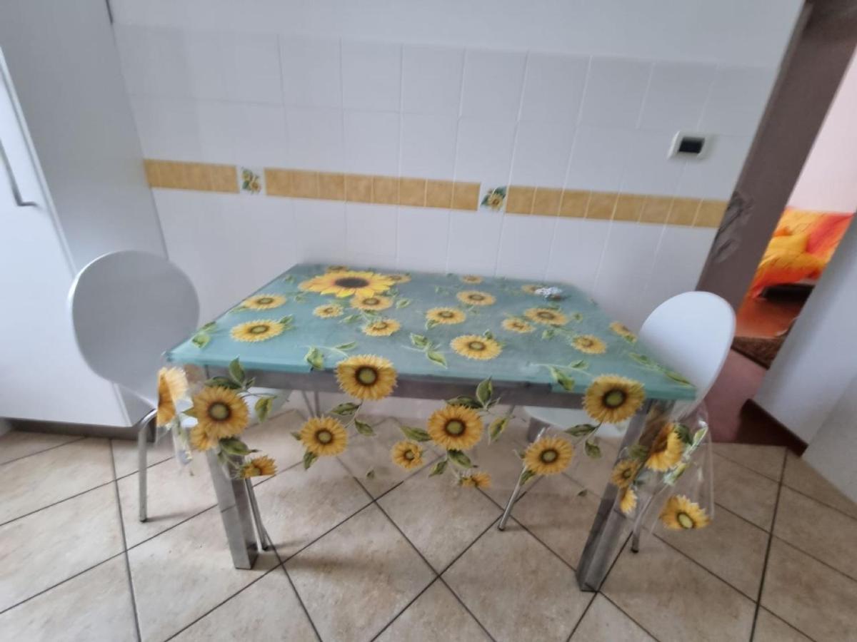 La Casa Dei Girasoli Генуя Экстерьер фото